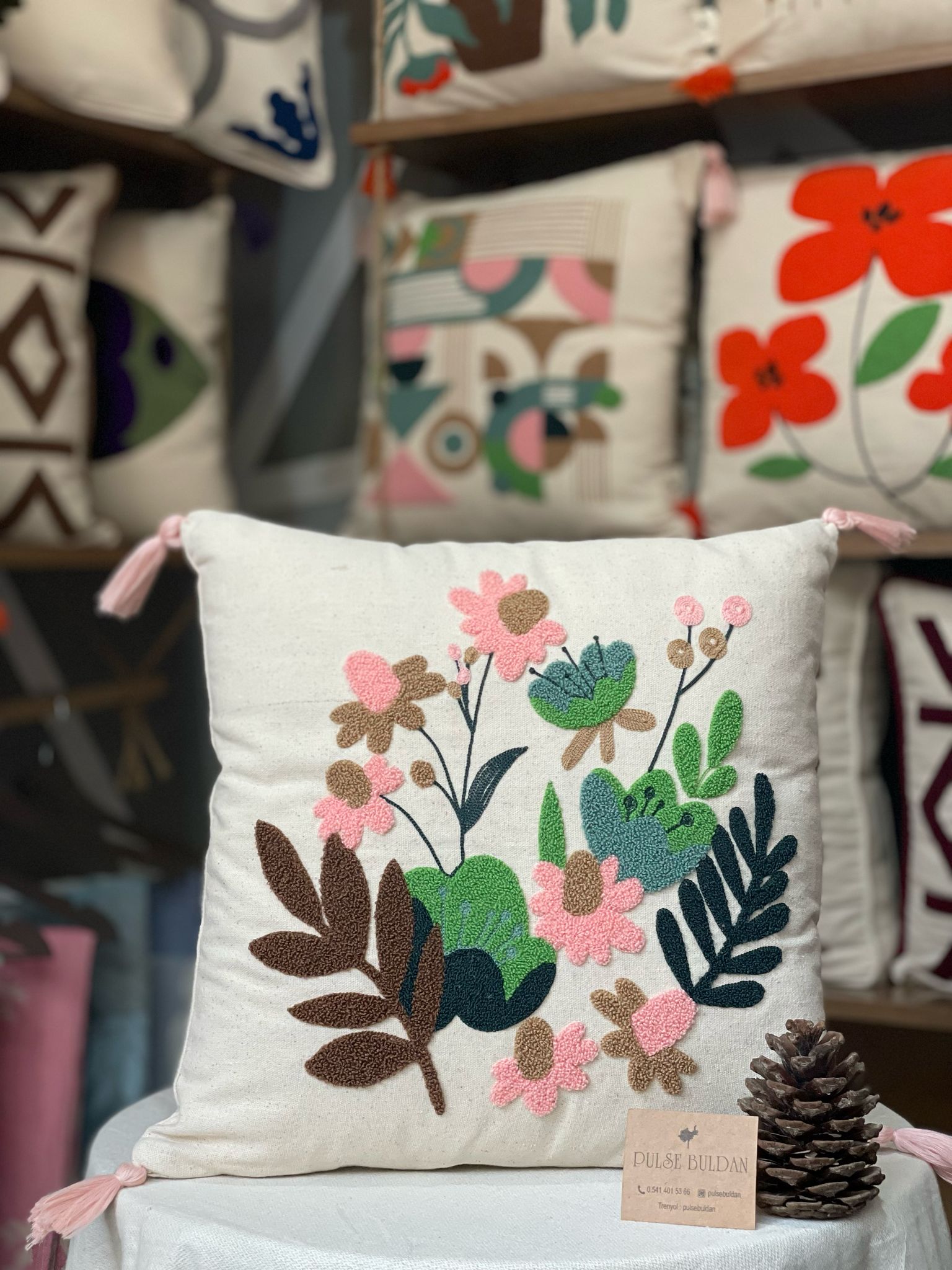 ÇİÇEK TEMALI KIRLENT